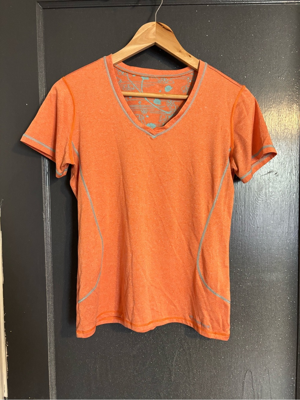 Brooks womens Orange V-Neck Short Sleeve